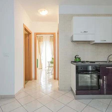 Green Apartment