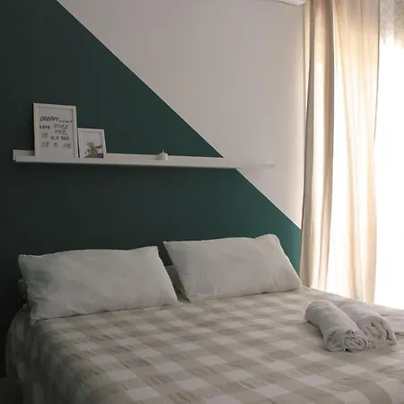 Apartment Green