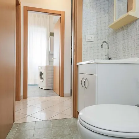 Green Apartment *